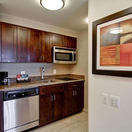 Homewood Suites By Hilton Woodbridge Eksteriør billede