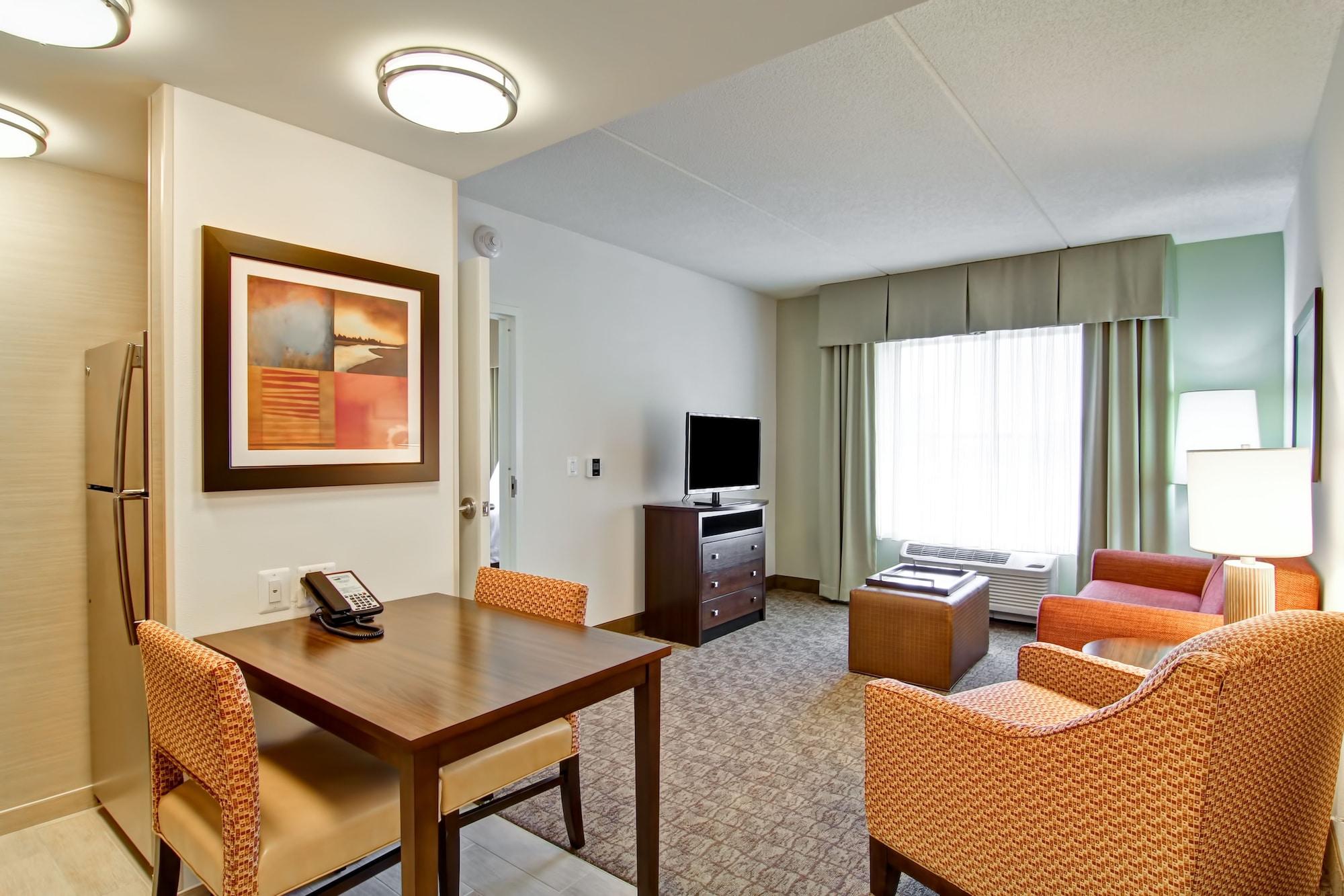 Homewood Suites By Hilton Woodbridge Eksteriør billede