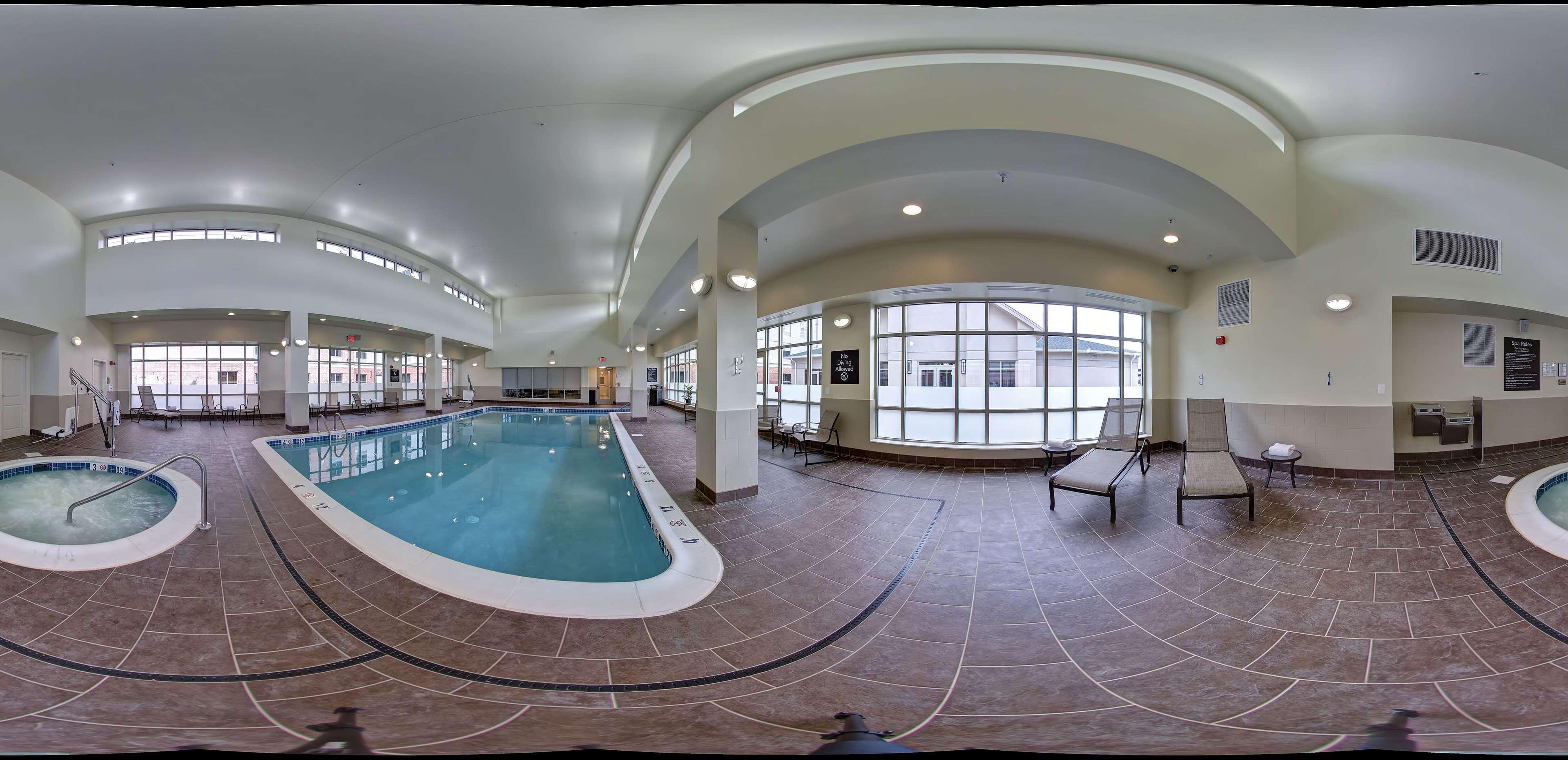 Homewood Suites By Hilton Woodbridge Eksteriør billede